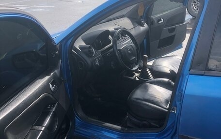 Ford Fiesta, 2005 год, 200 000 рублей, 6 фотография