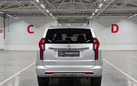 Mitsubishi Pajero Sport III рестайлинг, 2021 год, 3 690 000 рублей, 7 фотография