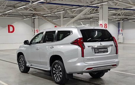 Mitsubishi Pajero Sport III рестайлинг, 2021 год, 3 690 000 рублей, 8 фотография