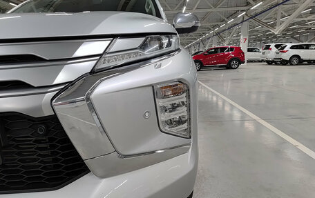 Mitsubishi Pajero Sport III рестайлинг, 2021 год, 3 690 000 рублей, 21 фотография