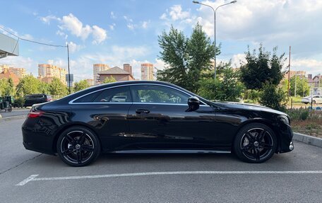 Mercedes-Benz E-Класс, 2017 год, 3 900 000 рублей, 5 фотография