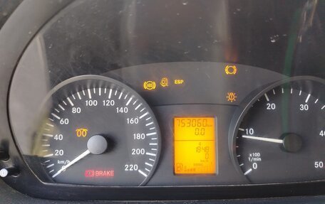 Mercedes-Benz Vito, 2009 год, 800 000 рублей, 11 фотография