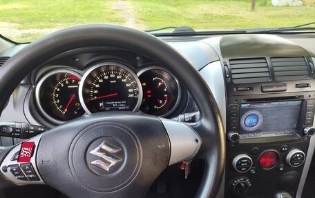 Suzuki Grand Vitara, 2011 год, 875 000 рублей, 3 фотография