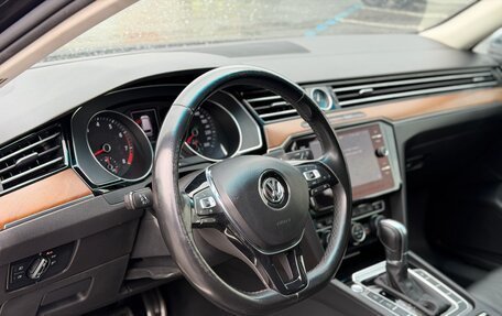 Volkswagen Passat B8 рестайлинг, 2018 год, 2 499 990 рублей, 9 фотография