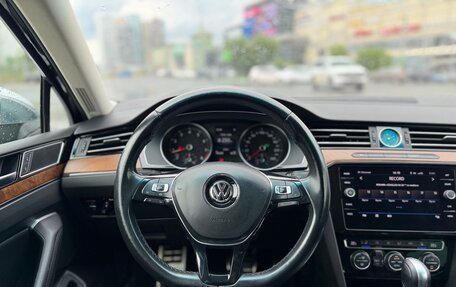 Volkswagen Passat B8 рестайлинг, 2018 год, 2 499 990 рублей, 14 фотография