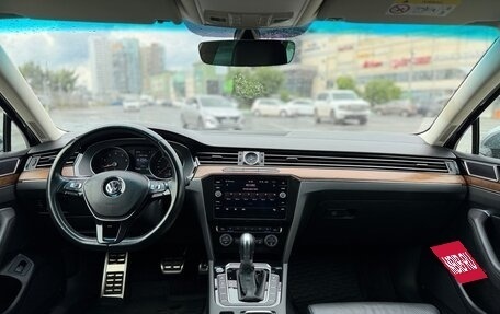 Volkswagen Passat B8 рестайлинг, 2018 год, 2 499 990 рублей, 12 фотография