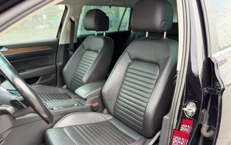 Volkswagen Passat B8 рестайлинг, 2018 год, 2 499 990 рублей, 11 фотография
