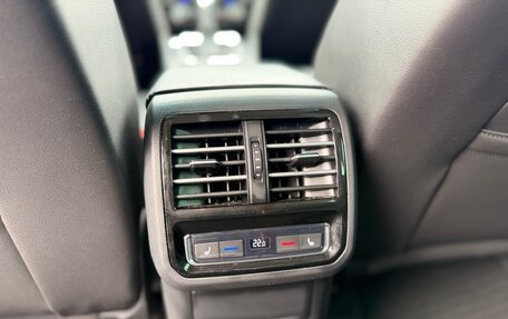 Volkswagen Passat B8 рестайлинг, 2018 год, 2 499 990 рублей, 32 фотография