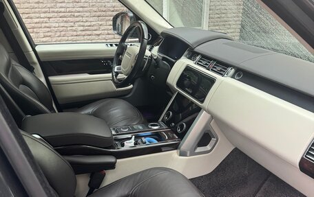 Land Rover Range Rover IV рестайлинг, 2019 год, 8 850 000 рублей, 7 фотография