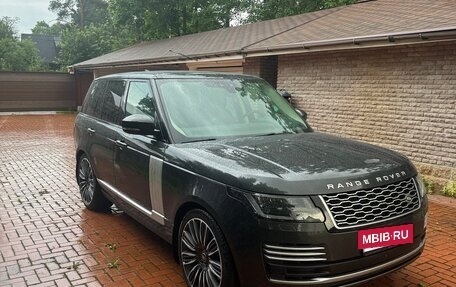 Land Rover Range Rover IV рестайлинг, 2019 год, 8 850 000 рублей, 3 фотография