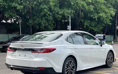 Toyota Camry, 2026 год, 3 940 000 рублей, 4 фотография