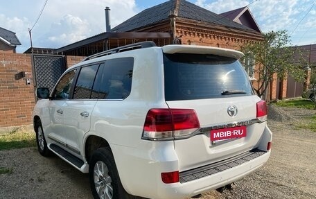 Toyota Land Cruiser 200, 2015 год, 5 200 000 рублей, 2 фотография