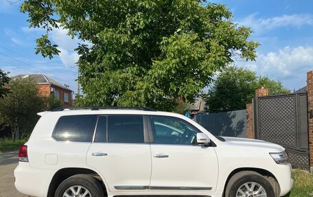 Toyota Land Cruiser 200, 2015 год, 5 200 000 рублей, 4 фотография