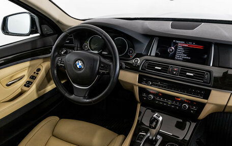 BMW 5 серия, 2016 год, 2 999 000 рублей, 19 фотография