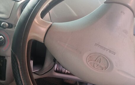 Toyota Platz, 2000 год, 246 000 рублей, 6 фотография