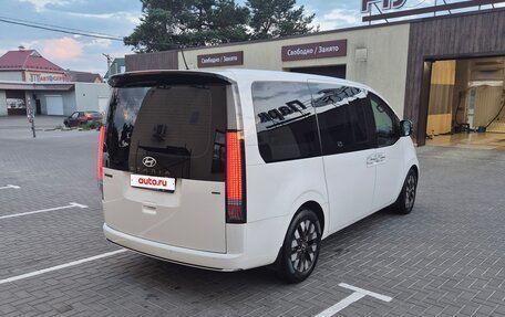 Hyundai Staria, 2022 год, 5 200 000 рублей, 8 фотография