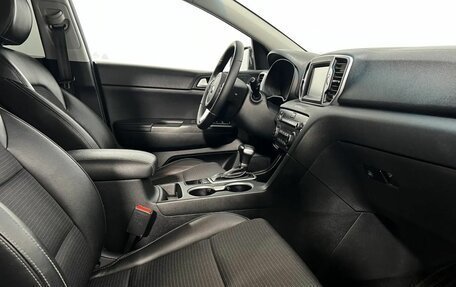 KIA Sportage IV рестайлинг, 2018 год, 2 175 000 рублей, 13 фотография