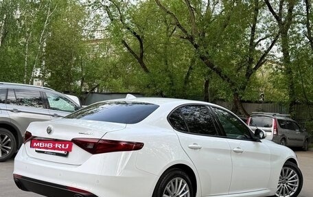 Alfa Romeo Giulia II, 2022 год, 3 050 000 рублей, 4 фотография