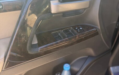 Toyota Land Cruiser 200, 2010 год, 2 699 000 рублей, 12 фотография