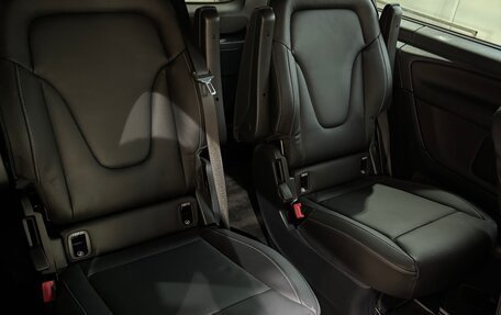 Mercedes-Benz V-Класс, 2021 год, 6 199 999 рублей, 17 фотография