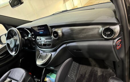 Mercedes-Benz V-Класс, 2021 год, 6 199 999 рублей, 20 фотография