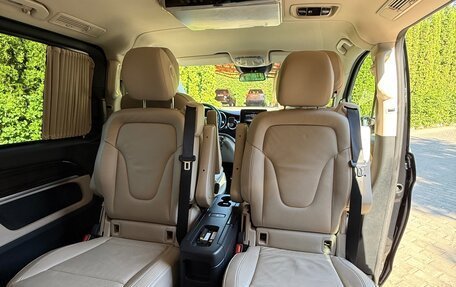 Mercedes-Benz V-Класс, 2015 год, 5 600 000 рублей, 12 фотография