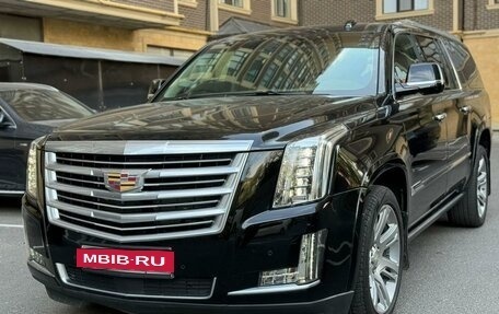 Cadillac Escalade IV, 2015 год, 3 500 000 рублей, 2 фотография