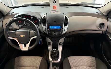 Chevrolet Cruze II, 2013 год, 549 000 рублей, 8 фотография
