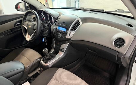 Chevrolet Cruze II, 2013 год, 549 000 рублей, 15 фотография
