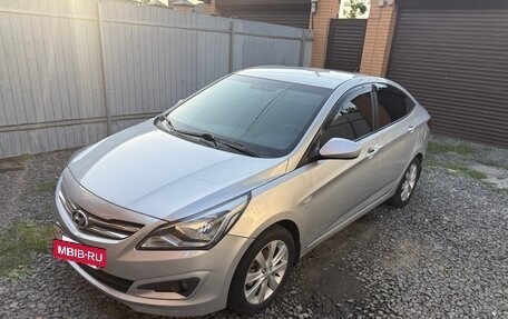 Hyundai Solaris II рестайлинг, 2016 год, 995 000 рублей, 7 фотография