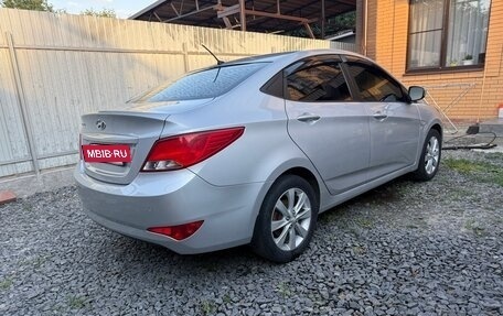 Hyundai Solaris II рестайлинг, 2016 год, 995 000 рублей, 9 фотография