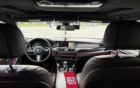 BMW 5 серия, 2016 год, 3 100 000 рублей, 22 фотография
