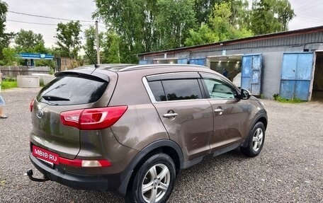 KIA Sportage III, 2010 год, 1 000 000 рублей, 2 фотография