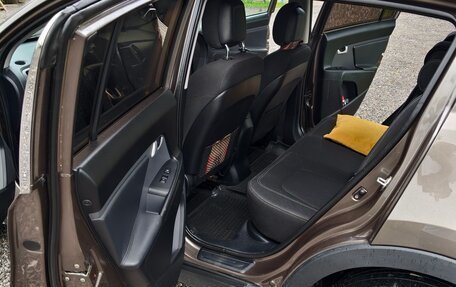 KIA Sportage III, 2010 год, 1 000 000 рублей, 14 фотография