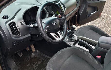 KIA Sportage III, 2010 год, 1 000 000 рублей, 15 фотография
