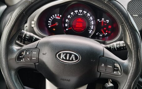 KIA Sportage III, 2010 год, 1 000 000 рублей, 18 фотография