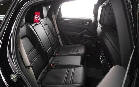 Porsche Cayenne III, 2022 год, 12 400 000 рублей, 15 фотография