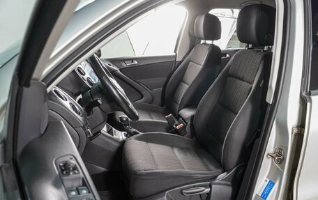 Volkswagen Tiguan I, 2014 год, 1 049 000 рублей, 10 фотография