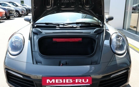 Porsche 911, 2021 год, 20 600 000 рублей, 10 фотография