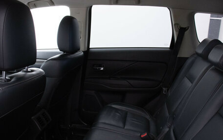 Mitsubishi Outlander III рестайлинг 3, 2019 год, 1 845 000 рублей, 12 фотография