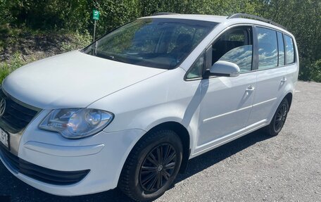 Volkswagen Touran III, 2007 год, 565 000 рублей, 9 фотография