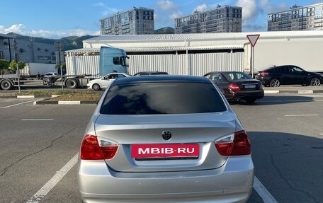 BMW 3 серия, 2005 год, 875 000 рублей, 3 фотография