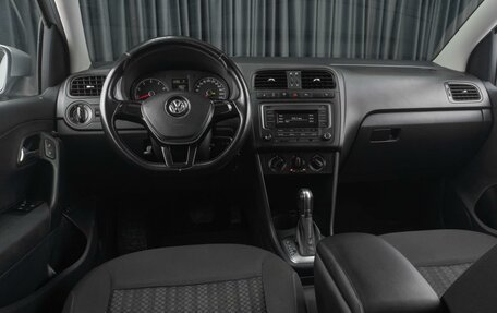 Volkswagen Polo VI (EU Market), 2016 год, 1 070 000 рублей, 6 фотография