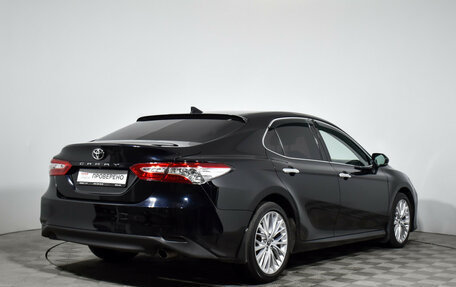 Toyota Camry, 2018 год, 2 379 000 рублей, 6 фотография
