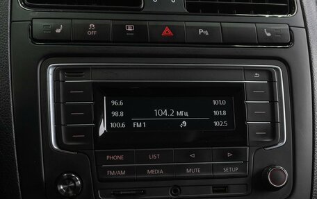 Volkswagen Polo VI (EU Market), 2016 год, 1 070 000 рублей, 13 фотография