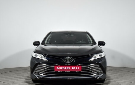 Toyota Camry, 2018 год, 2 379 000 рублей, 3 фотография