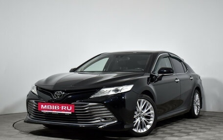 Toyota Camry, 2018 год, 2 379 000 рублей, 2 фотография