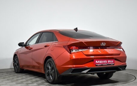 Hyundai Elantra, 2022 год, 1 989 000 рублей, 8 фотография