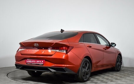 Hyundai Elantra, 2022 год, 1 989 000 рублей, 5 фотография