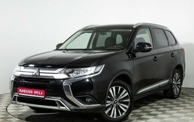 Mitsubishi Outlander III рестайлинг 3, 2019 год, 1 949 700 рублей, 1 фотография